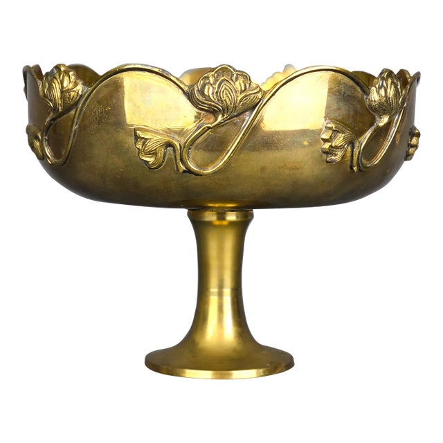 Early 20th Century Large Art Nouveau Floral Brass Pedestal Bowl For Sale