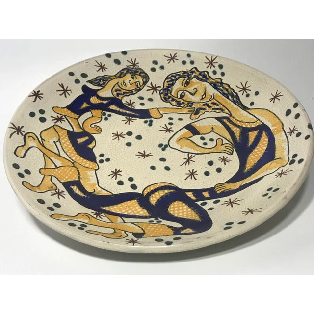 Figurative Vintage Italian Figural Hand Painted Faience Plate by Horenzo For Sale - Image 3 of 6