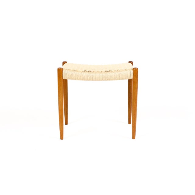 1960s Danish Modern Mid Century Teak Ottoman Foot Stool — j.l. Moller Model #80a — Danish Cord For Sale - Image 4 of 5