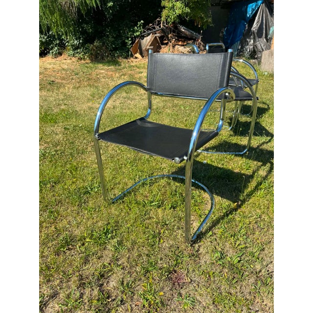 An exemplary piece of modernist design, this armchair reflects the principles of the Bauhaus movement. It features a...