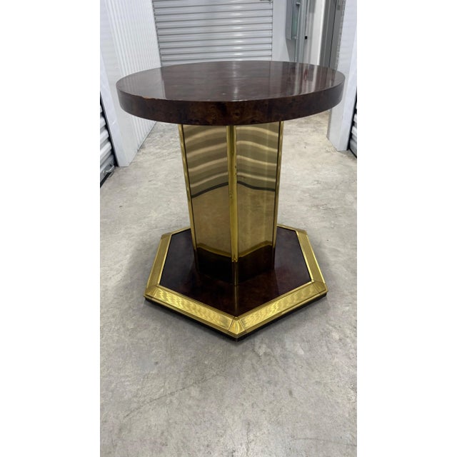 Wood 1970s Vintage Henredon-Style Burled Wood and Brass Dining Table With Glass Top For Sale - Image 7 of 13