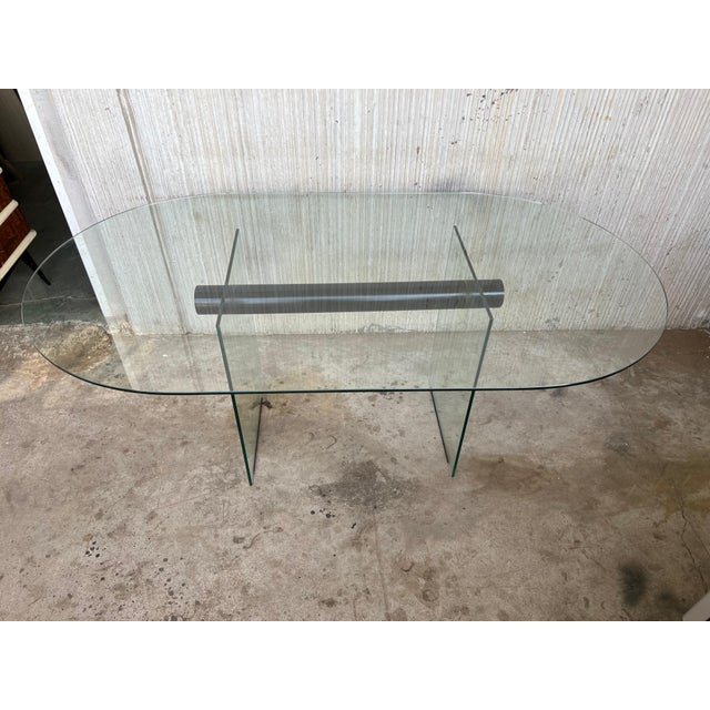 Mid-Century Modern Glass Dining Room Table with Glass Legs in the Pace Style For Sale In Miami - Image 6 of 18