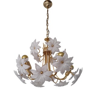 Murano Glass White Flowers Chandelier, 1970s For Sale