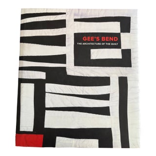 Multi-Signed Gee’s Bend Quilt Book (2006) — Mary Lee Bendolph, Loretta Bennett, Louisiana Bendolph — First Edition For Sale