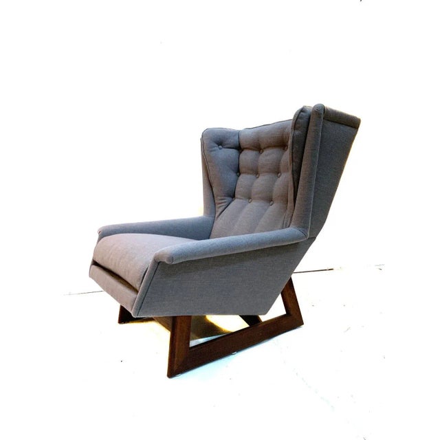 Rare Craft Associates Wingback Chair attributed to Adrian Pearsall circa 1968. A sculptural beauty with a suspended seat...