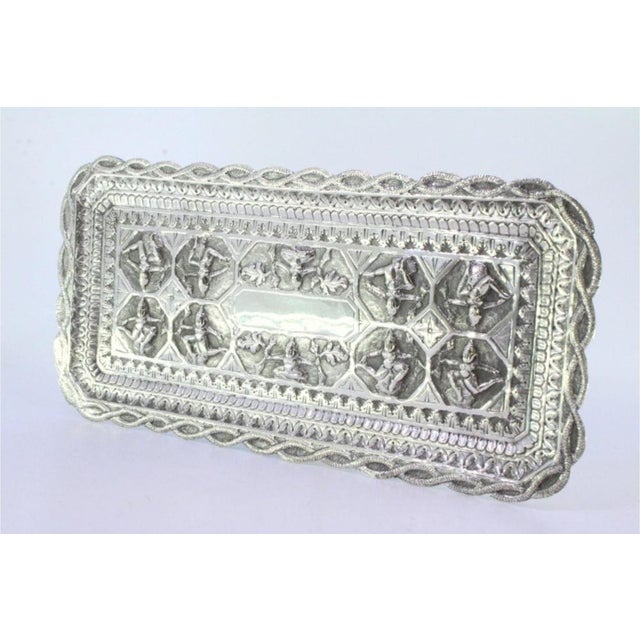 Tray in Embossed Silver with Hindu Deities, in Very Good conditions. Designed from 2000 This piece has an attribution...