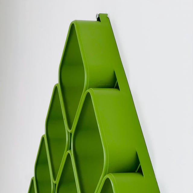 Plastic Space Age Green Plastic Wall or Ceiling Panels System, Switzerland, 1970s For Sale - Image 7 of 11
