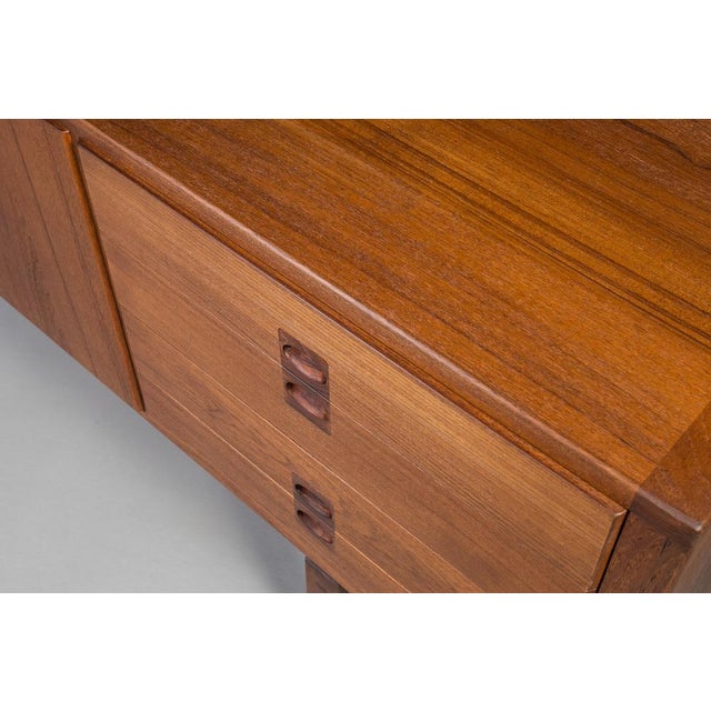 Mid-Century Modern Corona Sideboard in Teak by Lennart Bender for Ulferts, 1960s For Sale - Image 11 of 14