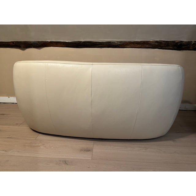 Animal Skin Cb2 X Goop Gwyneth Ivory Leather Loveseat For Sale - Image 7 of 10