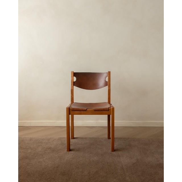 Brutalist Elm and Leather Dining Chairs from Maison Regain, 1970s, Set of 4 For Sale - Image 6 of 16