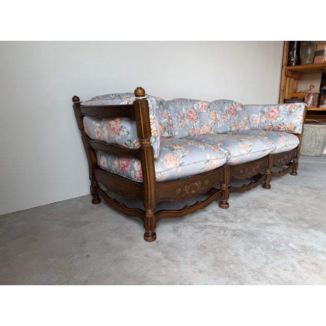 1970s 1970s Vintage French Provincial Style Carved Oak Ladder-Back Sofa With Shell Details For Sale - Image 5 of 13