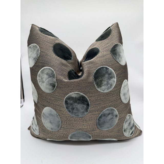 Black Edition Nuala Agate Throw Pillow Cover For Sale In Boston - Image 6 of 6