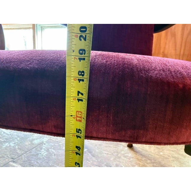 Pair of Vintage George II Queen Anne Style Shepherds Crook Library Open Armchairs by W & J Sloane For Sale - Image 18 of 18