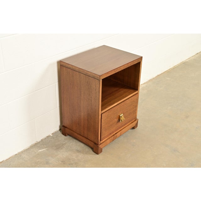 Widdicomb T. H. Robsjohn-Gibbings for Widdicomb Mid-Century Modern Hollywood Regency Mahogany Nightstand, 1950s For Sale - Image 4 of 12