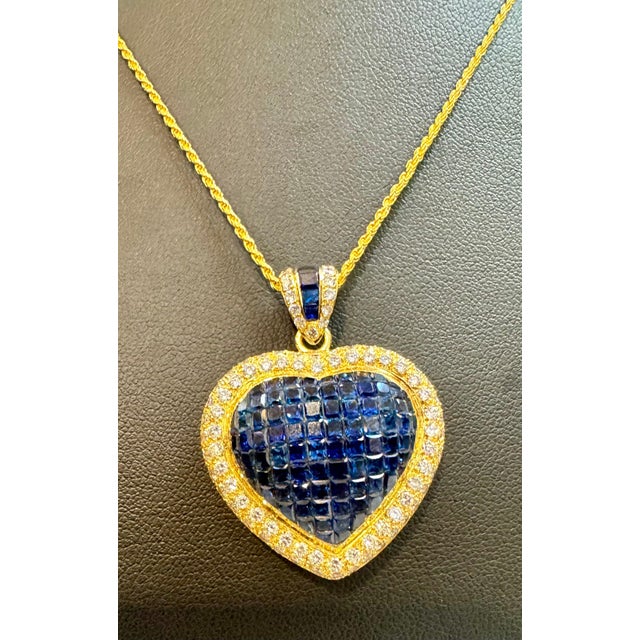 2000 - 2009 Invisible Mystery Set Sapphire and Diamond Heart Pendant 18 Karat Yellow Gold For Sale - Image 5 of 18