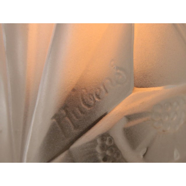 French Art Deco Sconce with Brass Fixture and Glass Shade, 1930s For Sale - Image 4 of 8