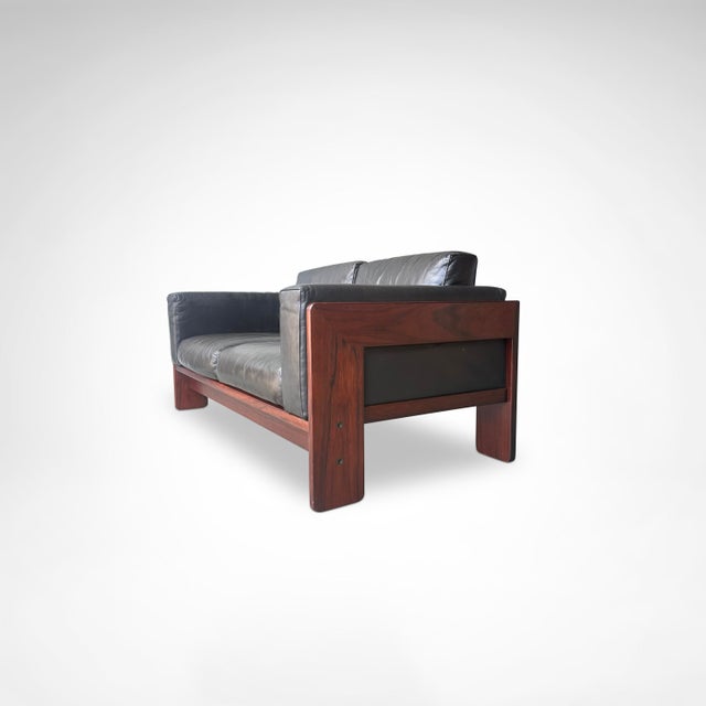 Bastiano Two-Seater Wood and Leather Sofa by Afra & Tobia Scarpa for Knoll International 1980s For Sale - Image 6 of 11
