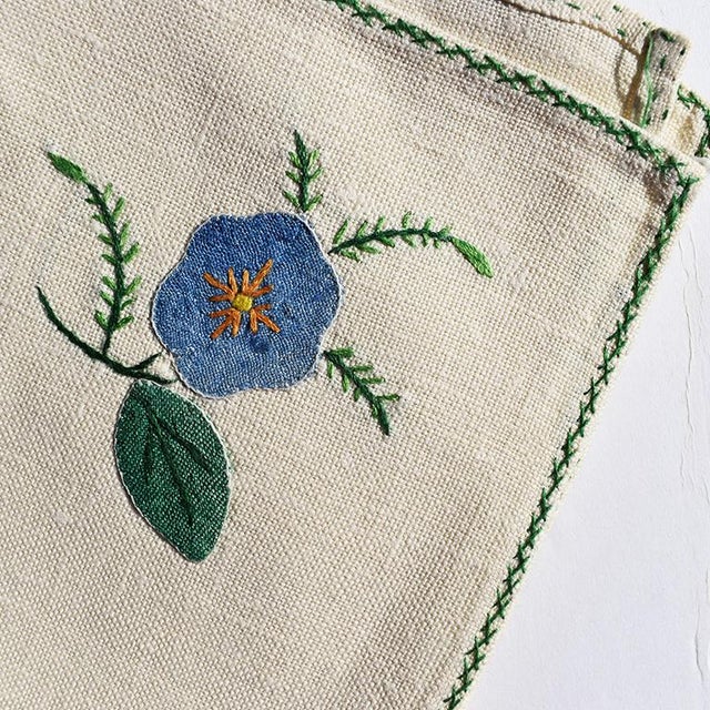 Cream Hand Embroidered Floral Cloth Dinner Napkins In Blue Green