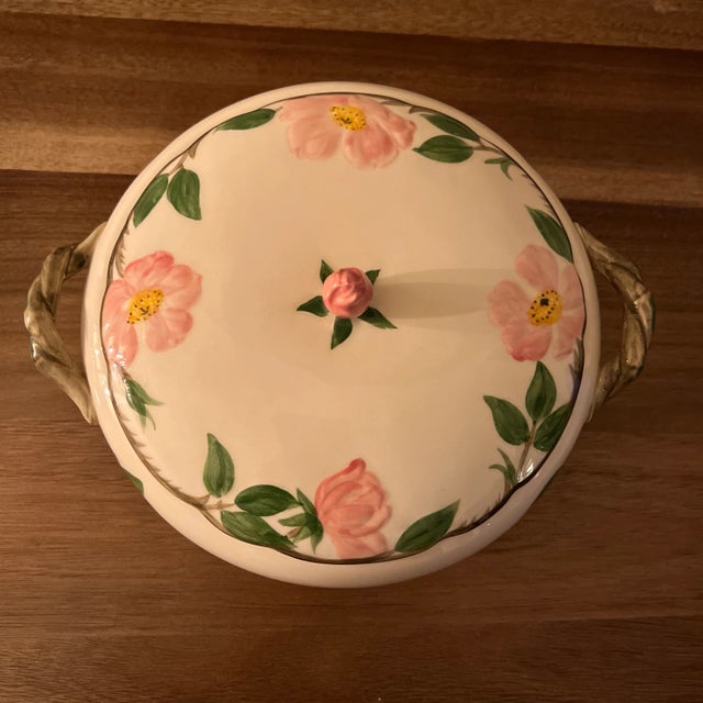 American Franciscan Desert Rose Covered Vegetable Tureen For Sale - Image 3 of 9