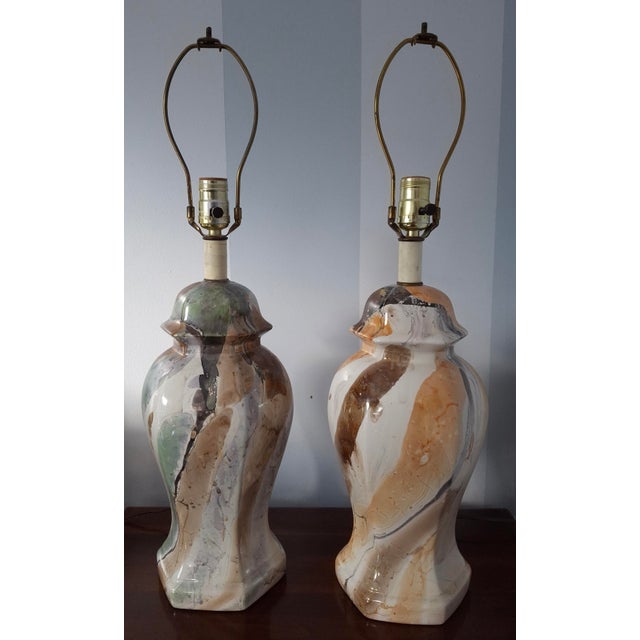 Mid 20th Century Mid 20th Century Pair Mid-Century Modern Marble-Glazed Ceramic Ginger Jar Style Table Lamps For Sale - Image 5 of 13