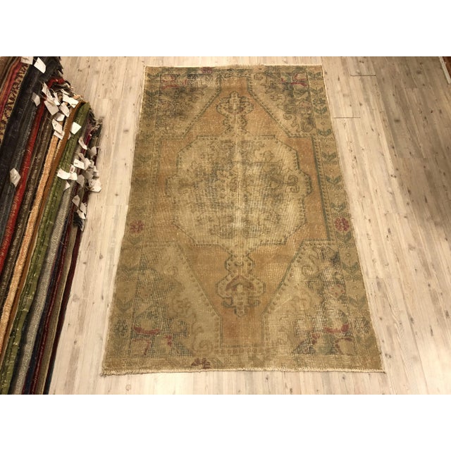 Peach 1960s Oushak Handmade Distressed Rug For Sale - Image 8 of 11