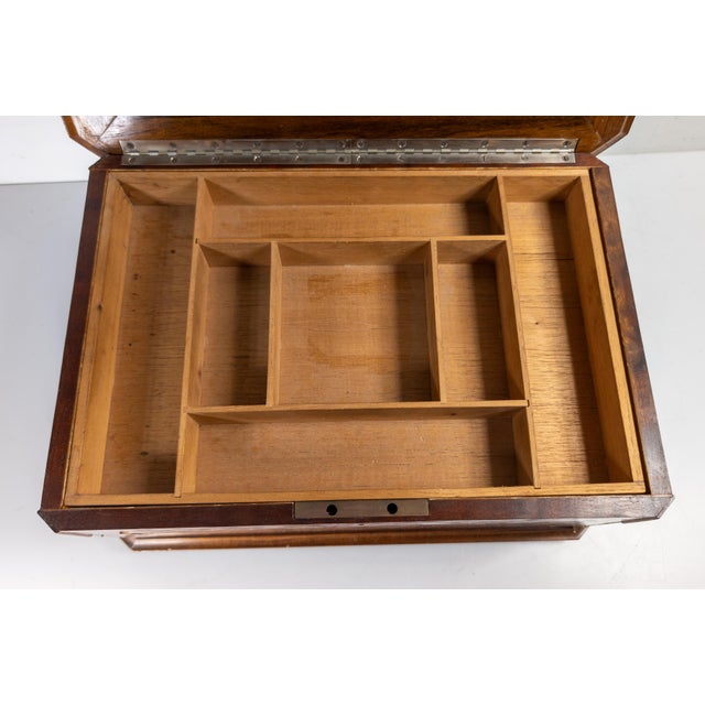 20th Century American Mahogany Jewelry or Sewing Box With Patriotic Eagle For Sale - Image 12 of 14