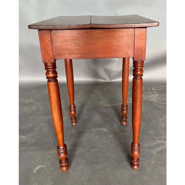 American 19th Century American Cherry One Drawer Stand With Turned Legs and Feet For Sale - Image 3 of 11