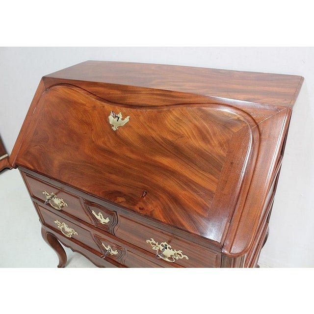 Gold 18th Century Louis XV Shipowner's Desk in Mahogany, Nantes For Sale - Image 8 of 18