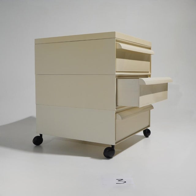 White Vintage Chest of Drawers by Simon Fussell for Kartell, 1970s For Sale - Image 8 of 17