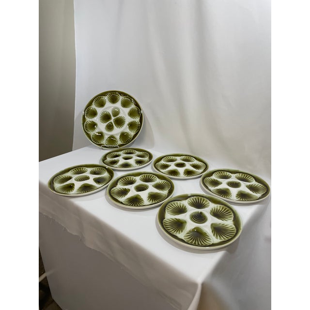 1950s French Orchies Moulin Des Loups Oyster Plates With Platter - Set of 7 For Sale - Image 16 of 17