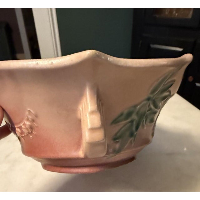 Roseville Bleeding Heart Pink ca.1938 Vintage Art Ceramic Bowl 383-12" For Sale - Image 10 of 12