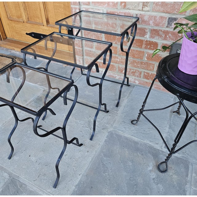 Mid-Century Modern Set of 3 Outdoor Wrought Iron Nesting Tables, Copper Floret Trim For Sale - Image 3 of 12