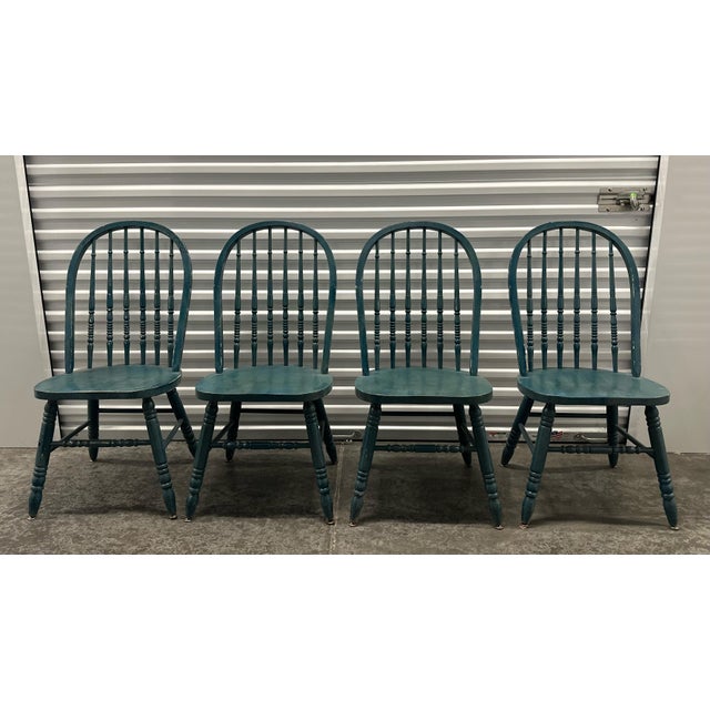 Teal Blue Farm House Windsor Dining Room Chairs, Set of 4 Turned wooden spindles arched back Windsor Farmhouse Dining...