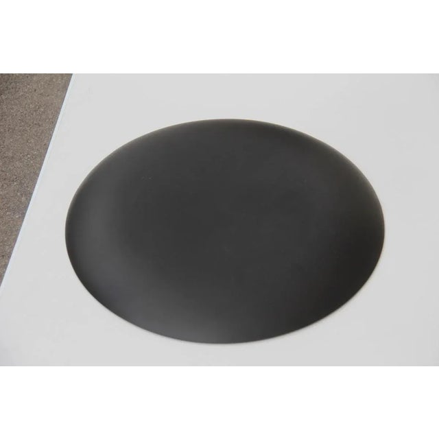 Mid-Century Modern Vintage Model 2241 Black Plate by Max Ingrand For Sale - Image 3 of 8