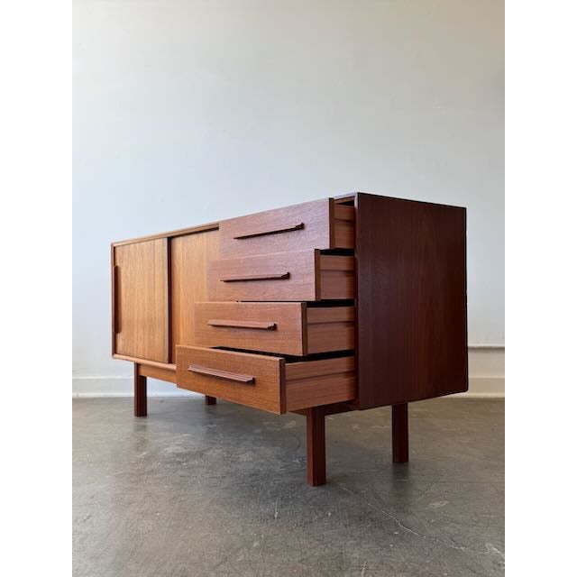 1970's Danish Modern Teak Credenza For Sale - Image 13 of 17