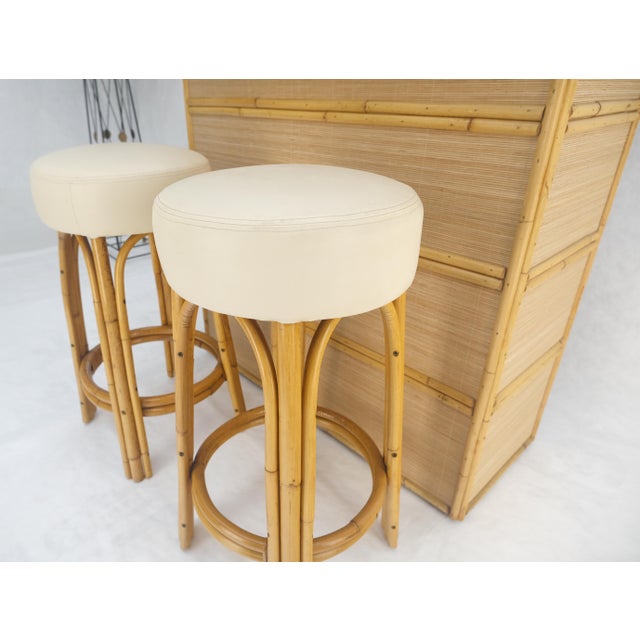 Vintage Mid Century Modern Bamboo Rattan Bar & Pair of Matching Bar Stools MINT For Sale - Image 13 of 15