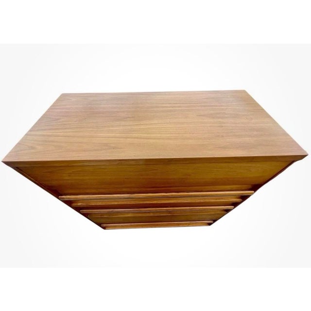 1960s 1960’s Mid Century Modern Tall Walnut Gentleman’s Dresser For Sale - Image 5 of 6