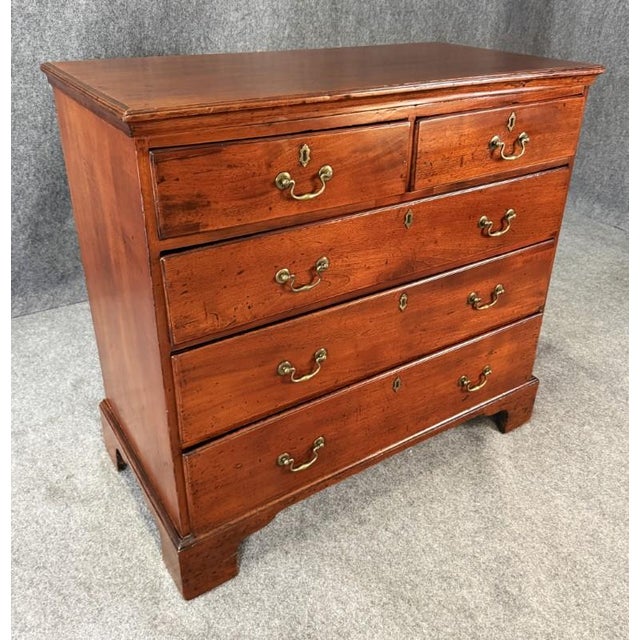 Traditional 18th Century Solid Mahogany 5-Drawer Chest For Sale - Image 3 of 12