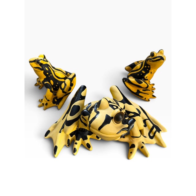 Contemporary Vintage 2003 Set of 3 Yellow & Black Frog Figurines Sculptures For Sale - Image 3 of 12