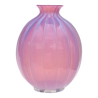 Vintage Murano Barovier Toso Pink Opalescent Italian Art Glass Paneled Surface Decorative Flower Vase For Sale
