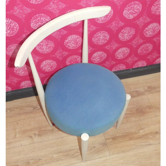 Absolute eye-catcher! extremely shapely chair filigree armchair with a delicate backrest and fine, strongly conical legs...