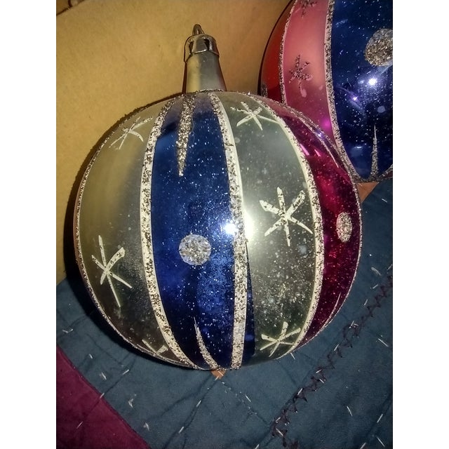 Rich Colored Glass Tree Ornaments in Original Box For Sale - Image 13 of 17