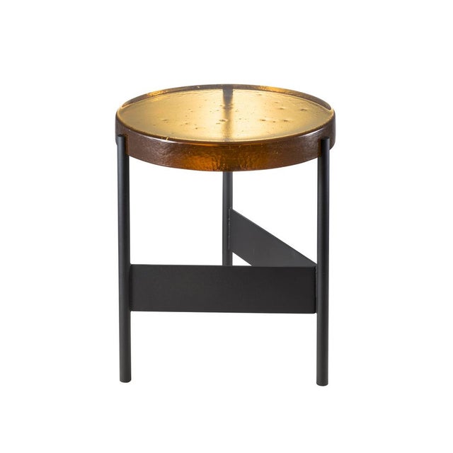 Contemporary Alwa Two 5600AB Side Table with Amber Top & Black Base by Sebastian Herkner for Pulpo For Sale - Image 3 of 3