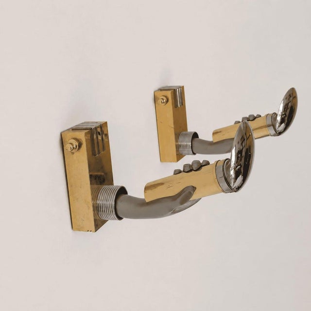 Italian Gothic Style Hand-Shaped Wall Sconces in Brass and Metal by Gio Ponti, 1970s, Set of 2 For Sale - Image 9 of 16