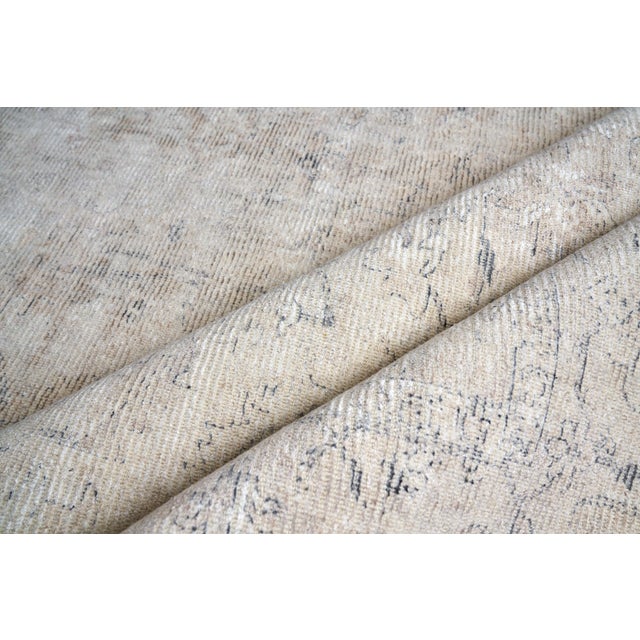 Exquisite Rugs Exquisite Rugs Tuscany Handmade New Zealand Wool & Bamboo Silk Light Beige Rug-8'X10' For Sale - Image 4 of 8