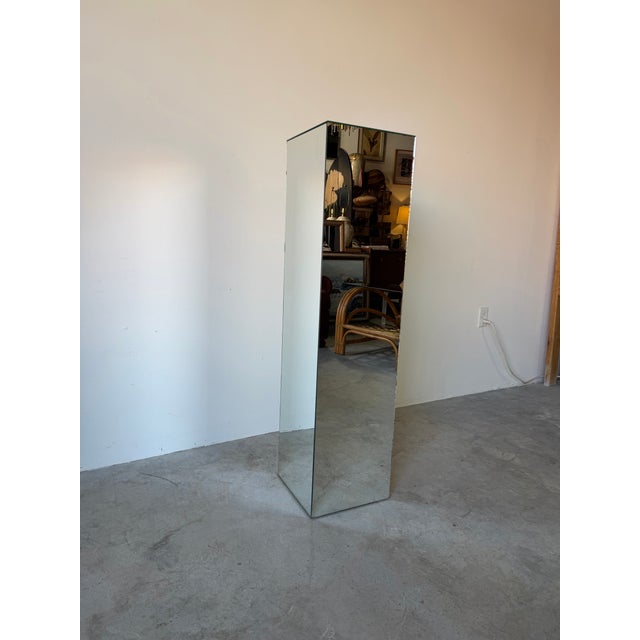 Glass 1970s Vintage Beveled Mirror Cube Pedestal For Sale - Image 7 of 12