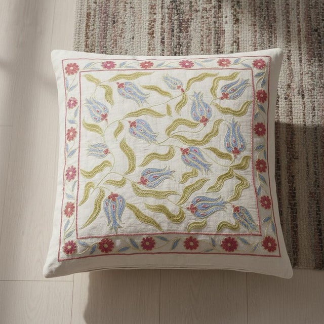 New Hand-Embroidered 100% Silk Cushion Cover – Authentic Uzbek Textile Art Elevate your home décor with this exquisite...