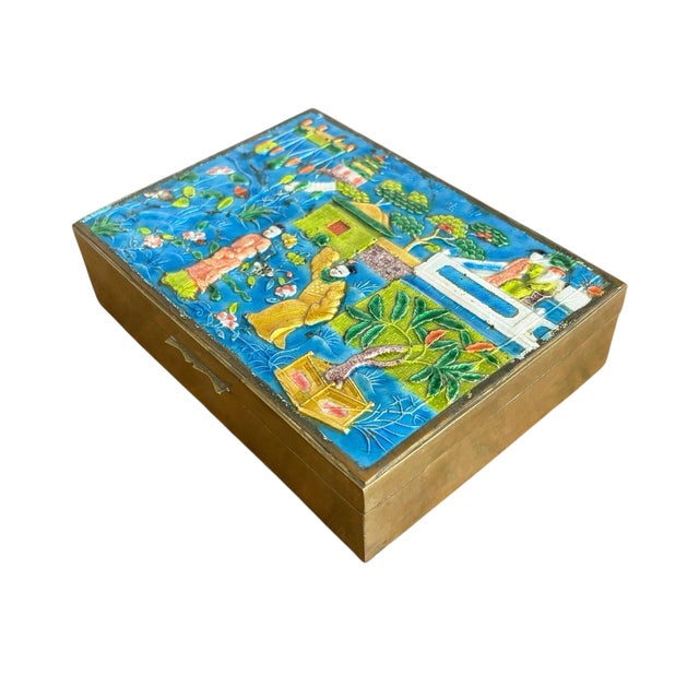 Chinoiserie Vintage Chinoiserie Canton Enamel Brass Trinket Jewelry Box Wood Lined For Sale - Image 3 of 9