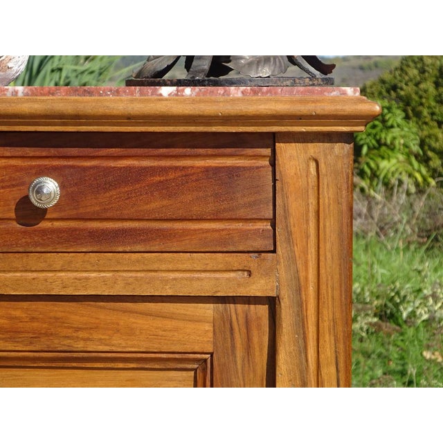 Louis XVI Bedside Table in Walnut and Marble For Sale - Image 5 of 18