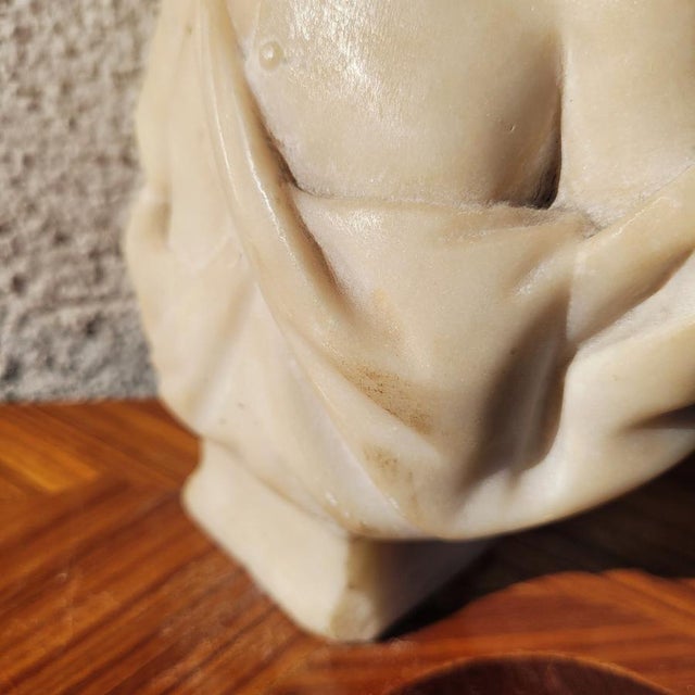 Bust of a Gentleman, 17th-18th Century, Marble For Sale - Image 4 of 18
